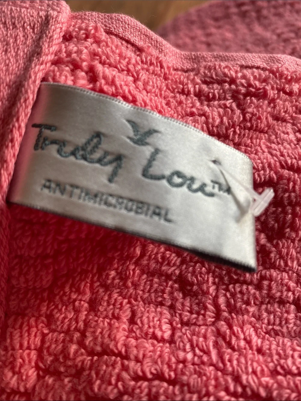 Truly Lou Coral Pink Textured Bath Towel & Hand Towel Set NWT Cottage